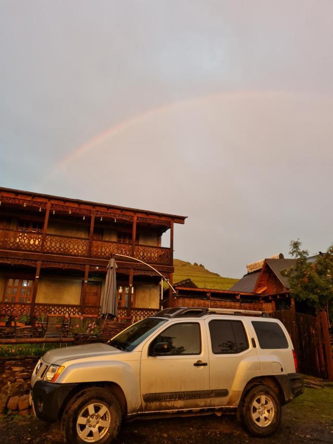 Guest House Shina Omalo المظهر الخارجي الصورة