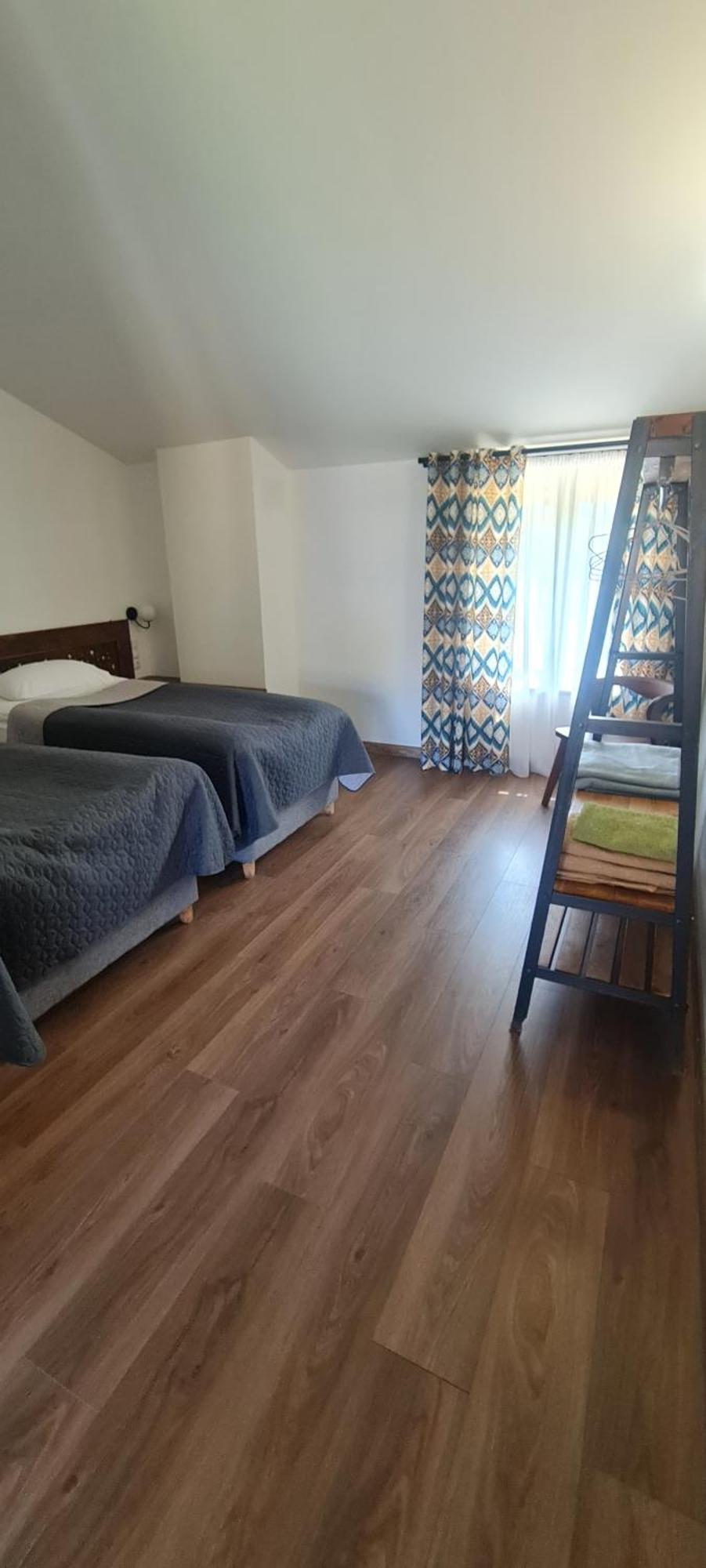 Guest House Shina Omalo المظهر الخارجي الصورة